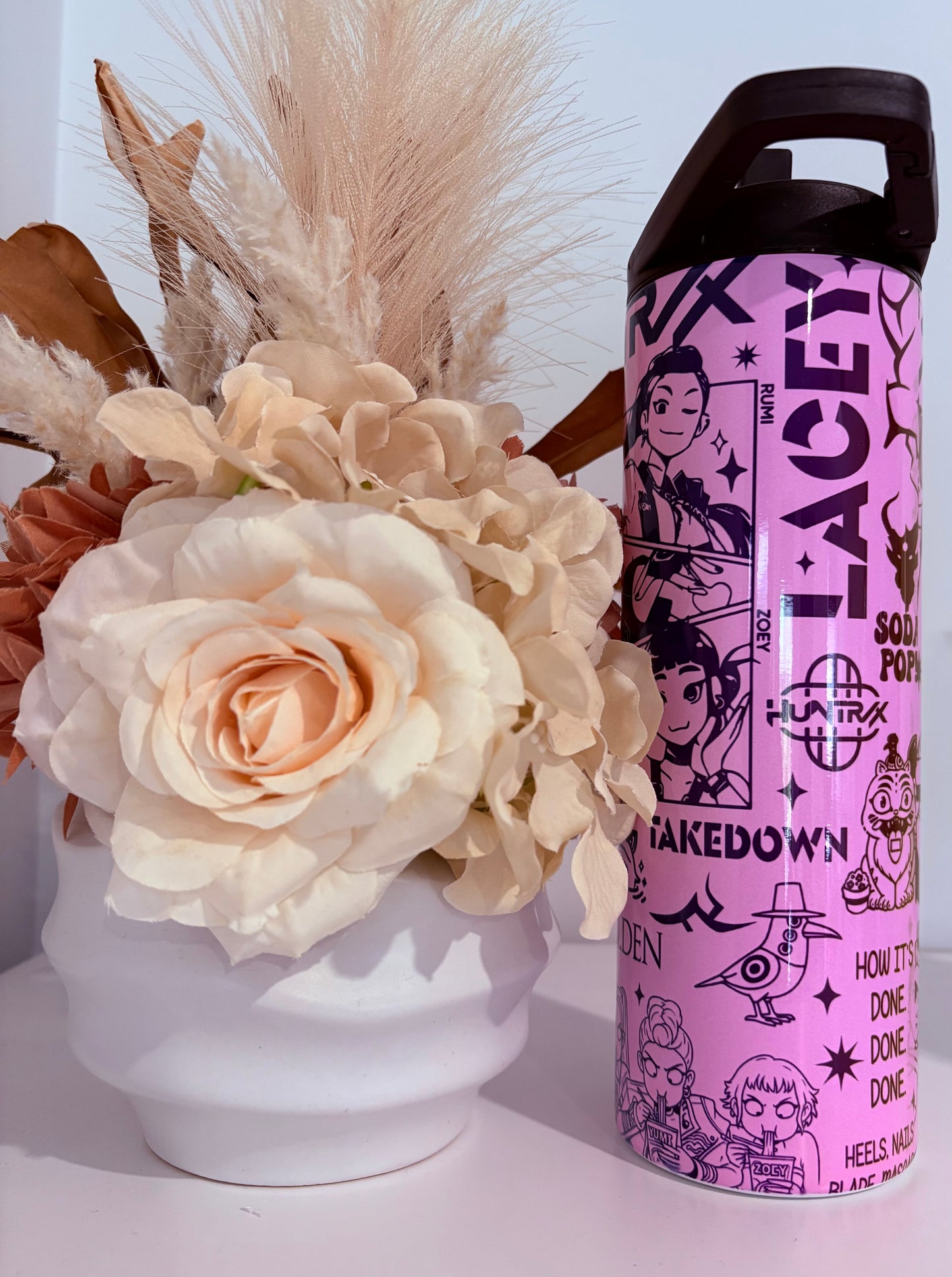 K Pop Demon Hunter insulated drink bottle.